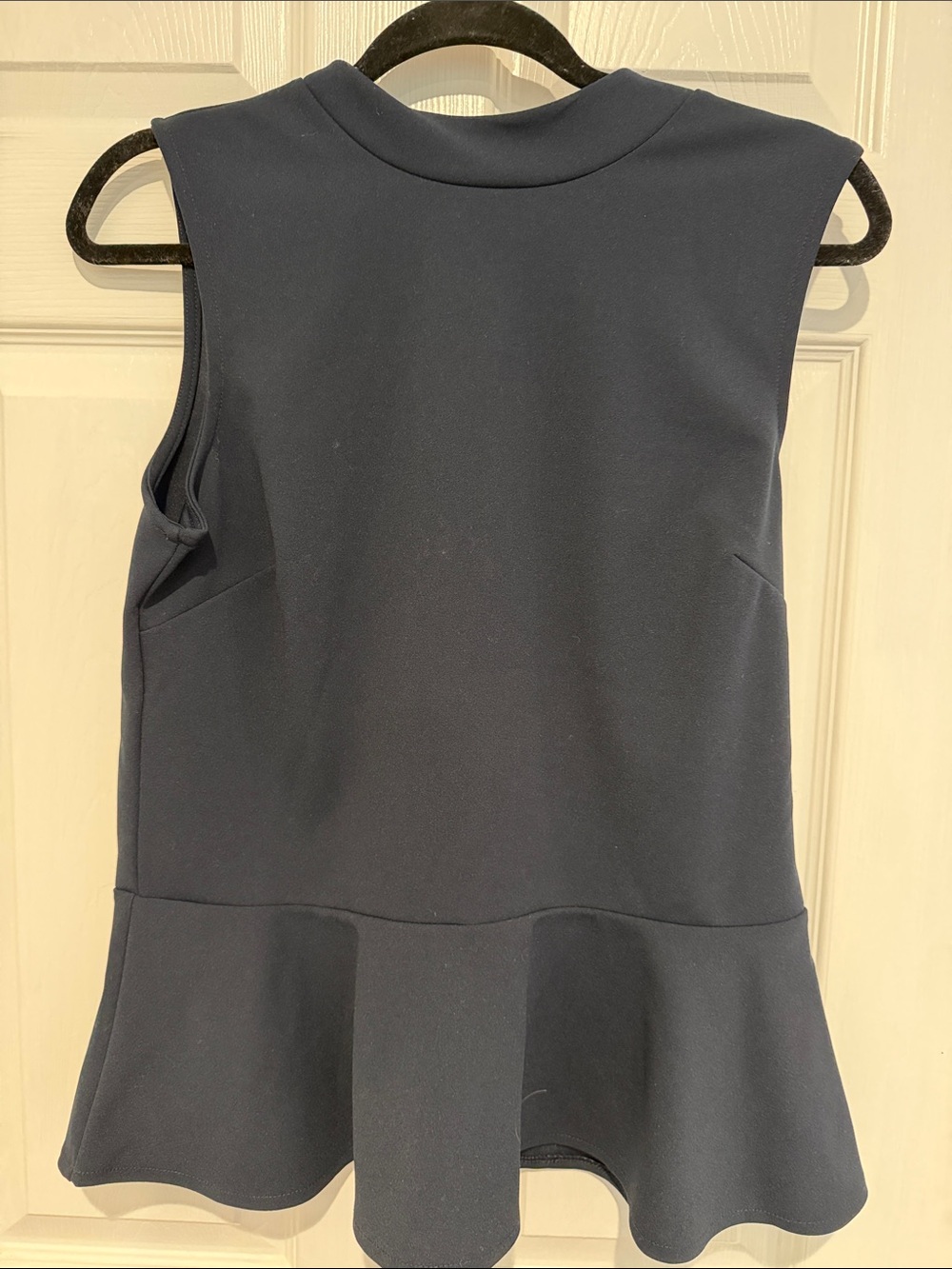 Banana Republic Navy Sleeveless Peplum Tank Top size medium
